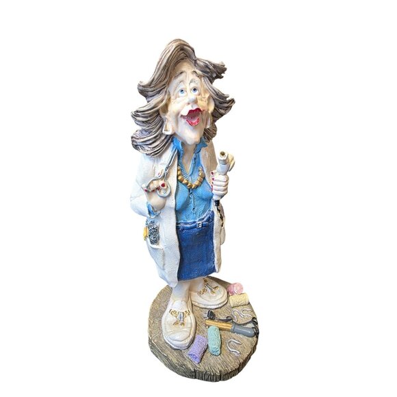 Doug Harris Figurine Just A Trim Hairdresser Russ Berrie - Picture 3 of 10